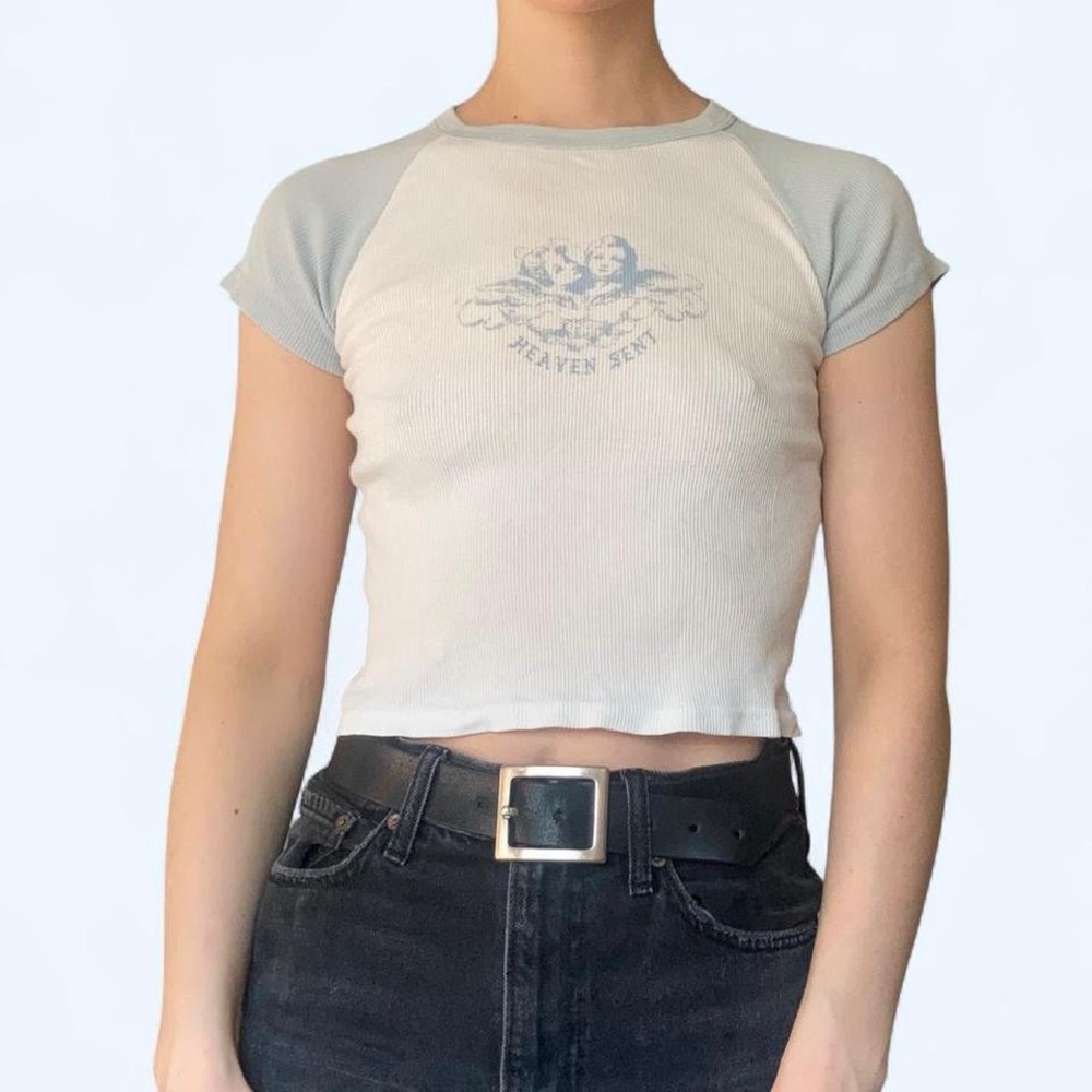 Brandy Melville White and Gray Graphic Tee